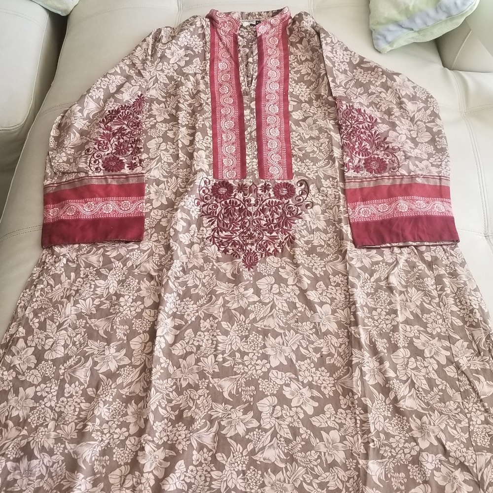 Pakistani traditional dress shirt